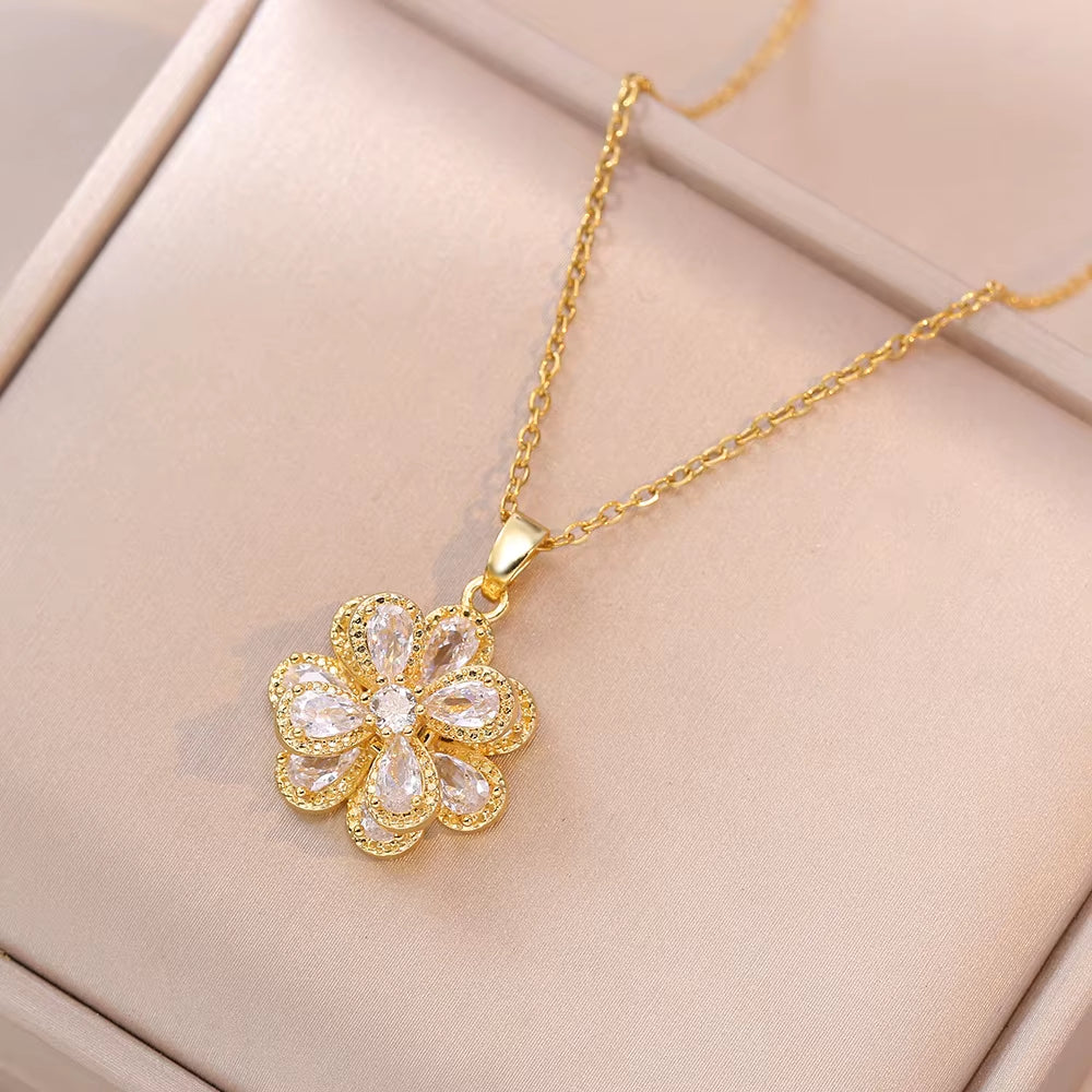 Spinning Zircon Flower Pendant